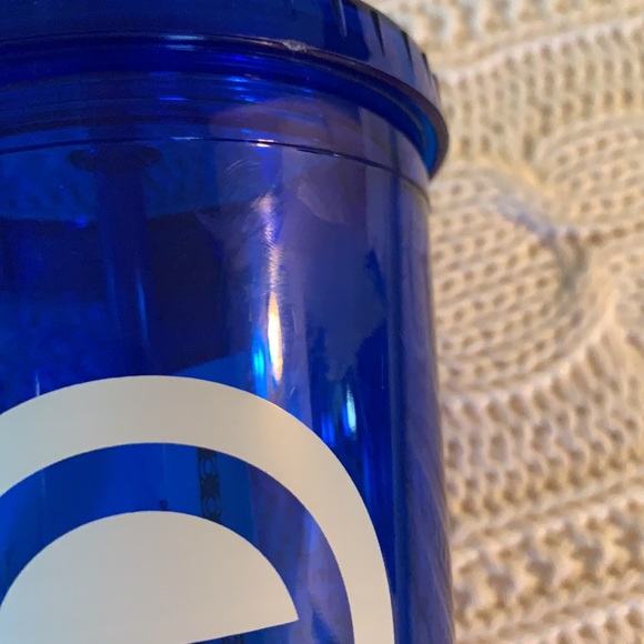 Element travel mug, travel cup, & sunglasses case - Picture 8 of 8